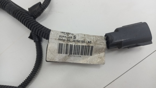 [30786199] Електропроводка бампера заднього Volvo V50 S40 30786199
