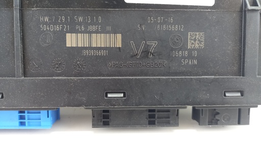 [10681810] Блок комфорта BMW 1 E87 2004-2011 10681810