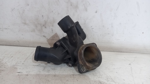 [03L121111R] Корпус термостата Volkswagen Caddy 1.6 TDI 2008 рр 03L121111R