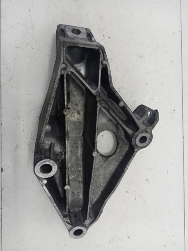 [22116775041] Кронштейн двигателя левый BMW 1 E82 E88 2007-2013  22116775041