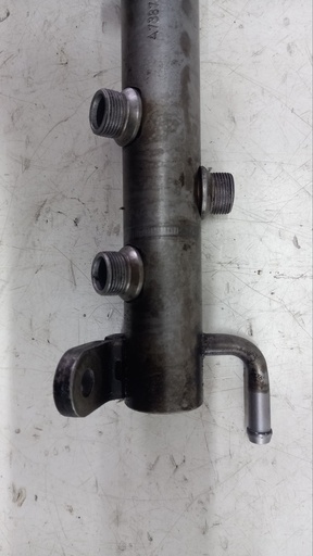 [A6420702495] Паливна рампа Mercedes OM642 3.0 CDI 2010 рр. A6420702495