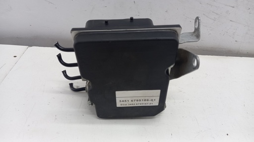 [6795186] Блок ABS BMW X1 E84 2.0D 2010-2014  6795186