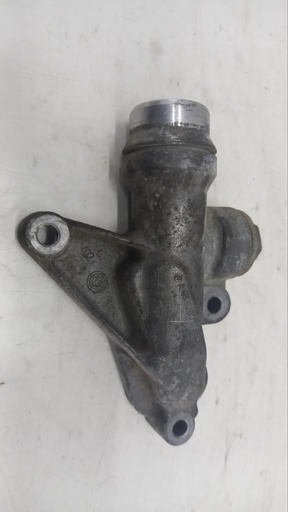 [A6512000556] Фланець системи охолодження Mercedes-Benz CLA W117 W176 2.2 CDI 2015 A6512000556