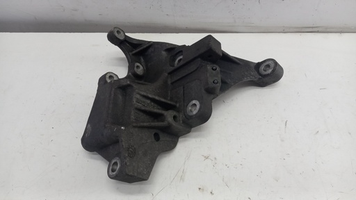 [90513321F] Кронштейн двигуна Chrysler Grand Voyager Lancia 2.8 CRD 2007 90513321F