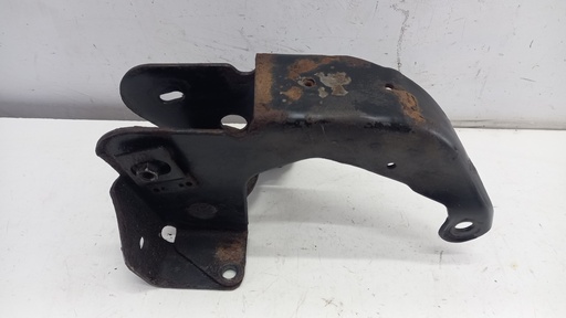 [04721910AD] Кронштейн двигателя Chrysler Grand Voyager Lancia 2.8 CRD 2007  04721910AD