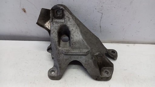 [22116760316] Кронштейн двигуна BMW E81 E90 E91 2012 рр 22116760316
