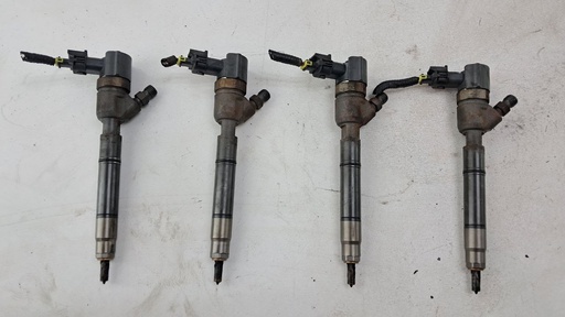 [338002A900] Форсунки Hyundai I30 1.6 CRDI 2013 D4FB 338002A900