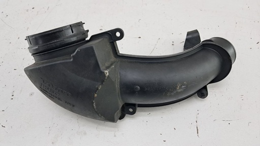 [31293547] Патрубок интеркулера Volvo S60 V70 XC70 2.0 D3 2011 гг 31293547