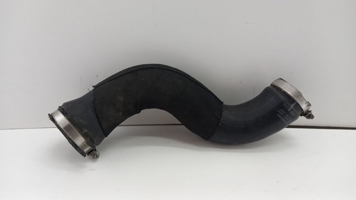 [8K0145737J] Патрубок интеркулера Audi A4 B8 2.0 TFSI 2012 гг 8K0145737J