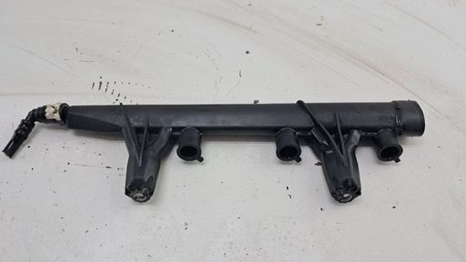 [9676020480] Топливная рампа Citroen C3 1.2L 2016 гг 9676020480