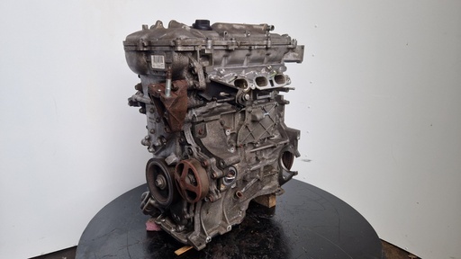 [2ZR-FAE] Двигатель Toyota Avensis Auris 1.8 16V 2011 2ZR-FAE