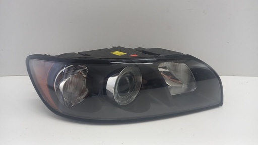 [31335231] Фара правая Volvo V40 V50 2006 31335231
