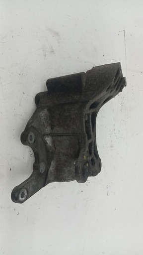 [0489593AA] Кронштейн Гура Dodge Caliber 1.8 2006-2009  0489593AA