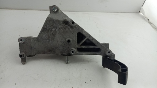 [46820385] Кронштейн компрессора кондиционера Alfa Romeo Giulietta 1.4 TB 2011  46820385