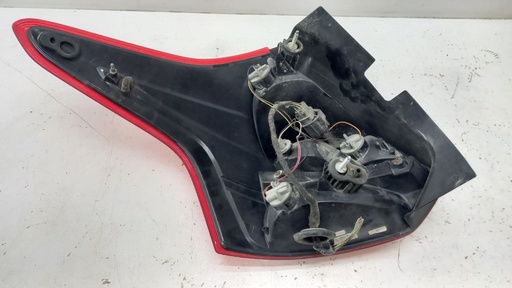 [BM5113404AG] Фонарь задний правый Ford Focus III 2014 BM5113404AG