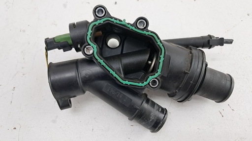 [9803648780] Корпус термостата Ford Focus 2.0 TDCI 2014 гг 9803648780