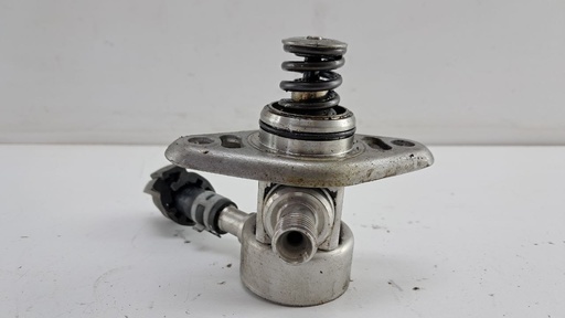 [04E127026E] ТНВД Skoda Fabia Rapid 1.2 TSI 2016 04E127026E