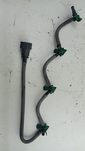 [AV6Q9K022AB] Трубка обратки Ford B-max 1.6 TDCi 2012-2017 рр. AV6Q9K022AB