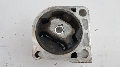 [84283189] Подушка коробки Opel Insignia 2.0 Turbo 2018 84283189