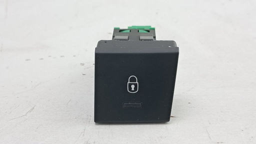 [96770413ZE00] Кнопка открывания двери Peugeot 508 2010-2014  96770413ZE00