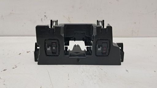 [9806488977] Выключатель подогрева сиденья Peugeot 308 2014-2017 9806488977