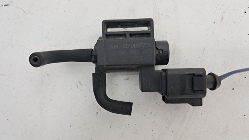 [032906283C] Електромагнітний клапан Skoda Octavia A5 Volkswagen Golf 5 6 1.6 2010 032906283C