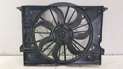 [A2115001693] Вентилятор Mercedes W211 W219 3.0 CDI 2002-2009 A2115001693