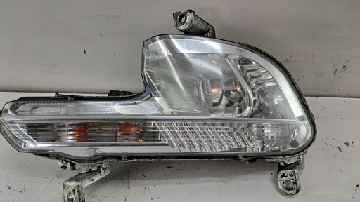 [9670476180] Фара противотуманная правая Peugeot 508 2010-2018 9670476180