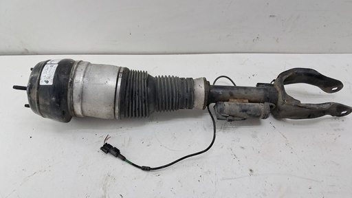 [A1663204666] Амортизатор передній правий Mercedes GLA 2014-2020 A1663204666