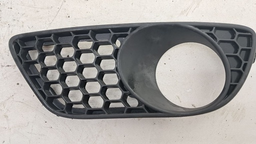 [7L9853664A] Решотка бампера правая Volkswagen Touareg 2007-2010 7L9853664A