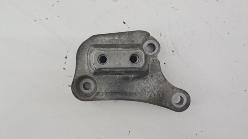 [9673773380] Кронштейн опори КПП Citroen C4 Peugeot 508 2.0 BlueHDI 2016 9673773380