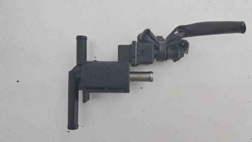 [8200603558] Електромагнітний клапан Nissan Pulsar Qashqai J11 1.2 DIG-T 2015 8200603558