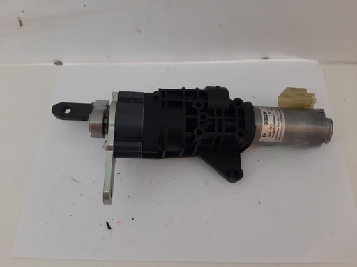 [4G9827852D] Мотор привода багажника Audi A6 C7 2015 гг 4G9827852D