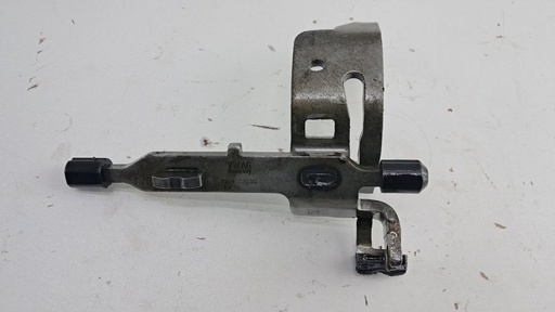 [0AM311570C] Вилка включения 5-7 DSG Volkswagen Golf VI Touran II 1.6 TDI 2011 0AM311570C