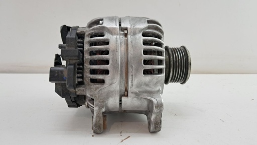 [06F903023F] Генератор Volkswagen Passat B6 1.9 TDI 2009 06F903023F