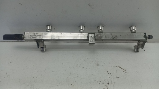 [06A133317BB] Паливна рампа Volkswagen Golf 5 6 Skoda Octavia A5 1.6 06A133317BB