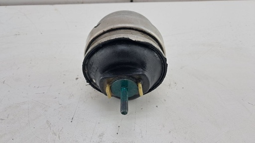 [8E0199379AD] Подушка двигуна ліва Audi A4 B7 2.0TFSI 2004-2007 8E0199379AD