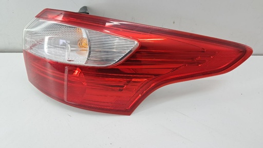 [BM5113404HF] Фонарь задний правый Ford Focus III 2011 BM5113404HF