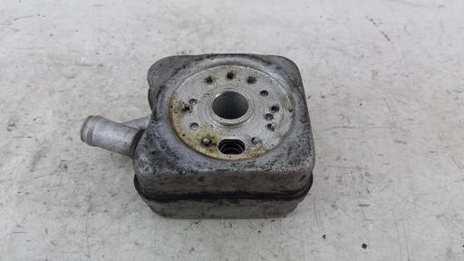 [028117021L] Радиатор масляный Volkswagen Caddy 2.0 EcoFuel 2004-2010 028117021L