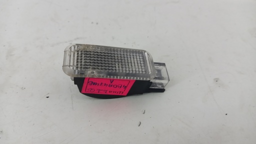 [4B0947416A] Плафон подсветки Audi A6 C7 2011-2018  4B0947416A