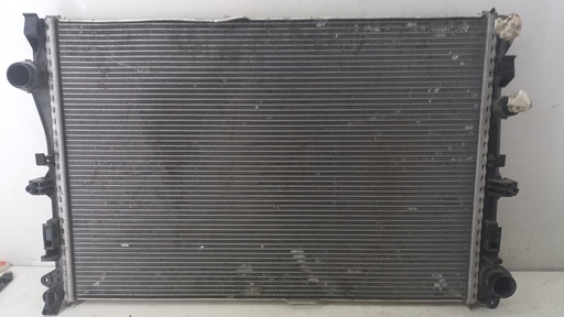 [A0995007303] Радіатор Mercedes W205 W213 2014 рр. A0995007303