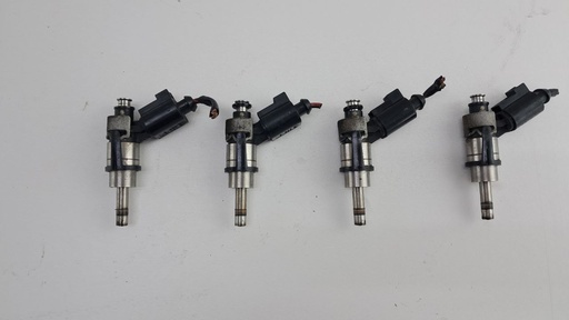 [0261500039] Форсунки Audi A4 B7 2.0 TFSI 2006 0261500039