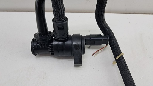 [V757750680] Клапан вентиляції бака Peugeot 308 1.6 THP 2013 V757750680