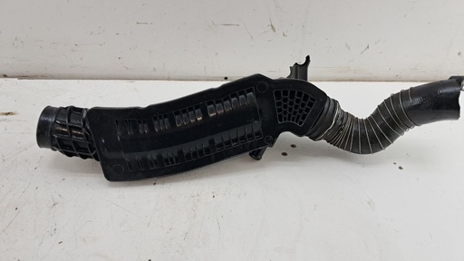 [A2710901537] Патрубок интеркулера Mercedes-Benz C-klass W203 1.8 2004 A2710901537