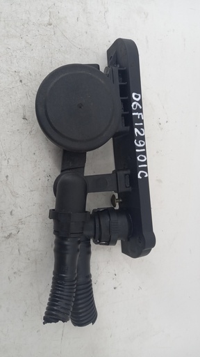 [06F129101C] Патрубок картерных газов Audi A4 B7 2.0 2004-2007 гг 06F129101C