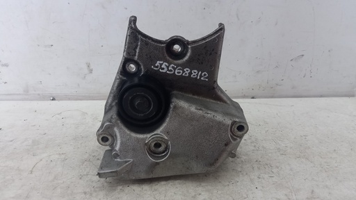 [55568812] Кронштейн двигуна Opel Insignia 2.0 CRDI 2013 рр. 55568812