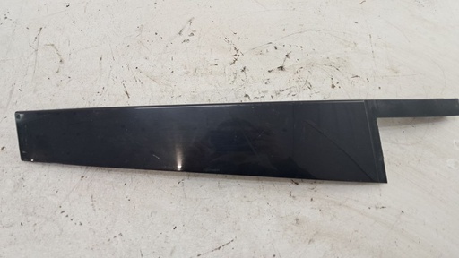 [5E7839901] Ущільнювачі для скла Skoda Octavia 4 2020-2024 5E7839901