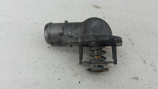 [070121114] Корпус термостата Volkswagen Transporter T5 2.5 TDI 2007 гг 070121114