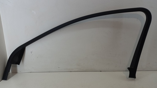 [3D0867588B] Накладка дверей права Volkswagen Phaeton 3.0 TDI 2012 3D0867588B