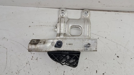 [51117266193] Кронштейн усилителя бампера BMW F20 F21 F30 F31 51117266193